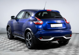 Подержанный автомобиль Nissan Juke 2017 года (7 фото)