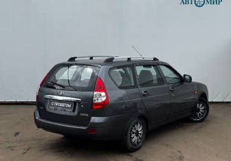 Подержанный автомобиль LADA (ВАЗ) Priora Wagon 2013 года (8 фото)