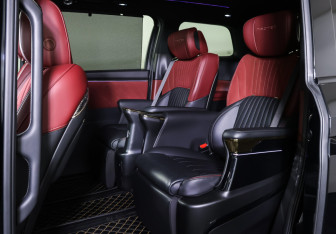 Подержанный автомобиль GAC M8 2024 года (12 фото)