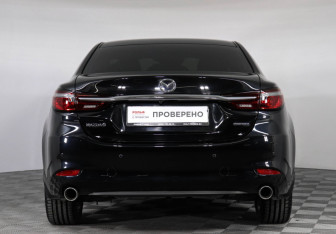 Подержанный автомобиль Mazda 6 Sedan 2020 года (6 фото)