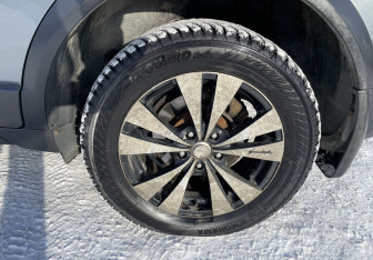 Подержанный автомобиль Opel Antara 2014 года (12 фото)