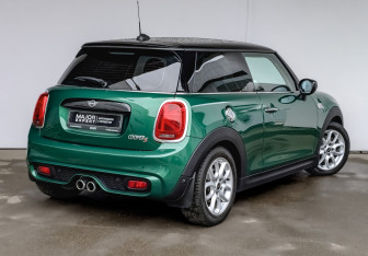Подержанный автомобиль MINI Hatch 2019 года (5 фото)