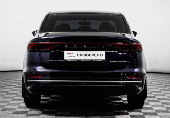 Подержанный автомобиль Geely Emgrand 2023 года (6 фото)