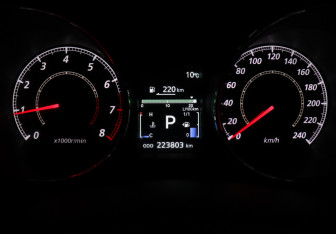 Подержанный автомобиль Mitsubishi ASX 2014 года (11 фото)