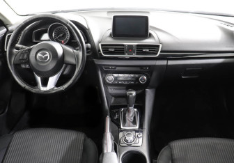 Подержанный автомобиль Mazda 3 Sedan 2014 года (6 фото)