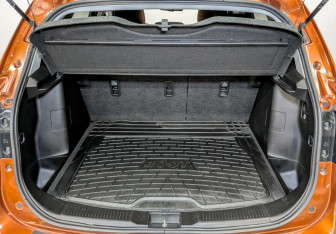 Подержанный автомобиль Suzuki SX4 Hatchback 2018 года (11 фото)