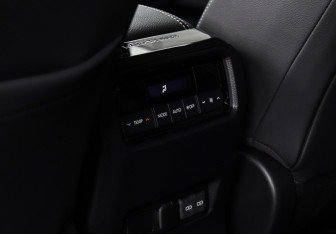 Новый Toyota Land Cruiser Prado 2025 (31 фото)