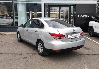 Подержанный автомобиль Nissan Almera Sedan 2014 года (7 фото)