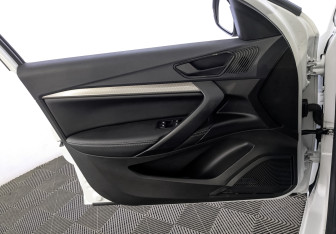 Подержанный автомобиль LADA (ВАЗ) Vesta Sedan 2024 года (19 фото)