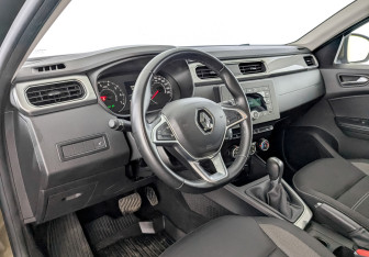 Подержанный автомобиль Renault Arkana 2020 года (16 фото)