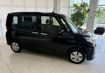 Подержанный автомобиль Subaru Justy Microvan 2017 года (4 фото)