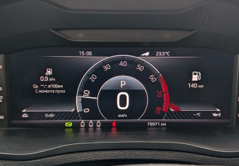 Подержанный автомобиль Skoda Karoq 2020 года (17 фото)