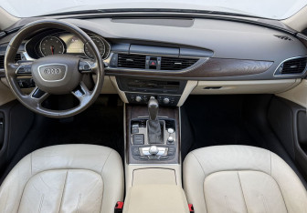 Подержанный автомобиль Audi A6 Sedan 2016 года (14 фото)