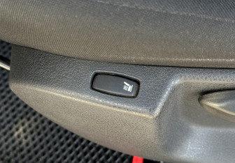 Подержанный автомобиль Renault Sandero 2020 года (11 фото)