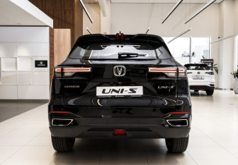 Новый Changan UNI-S 2025 (6 фото)