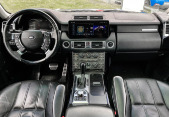 Подержанный автомобиль Land Rover Range Rover 2011 года (12 фото)