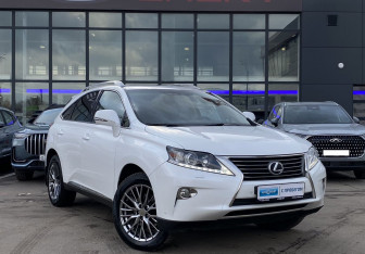 Подержанный автомобиль Lexus RX 2012 года (3 фото)