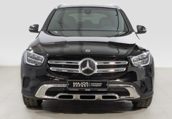 Подержанный автомобиль Mercedes-Benz GLC Coupe 2021 года (2 фото)