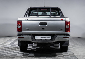 Подержанный автомобиль JAC T6 2023 года (6 фото)
