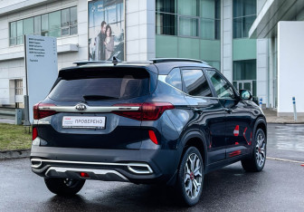 Подержанный автомобиль Kia Seltos 2020 года (5 фото)