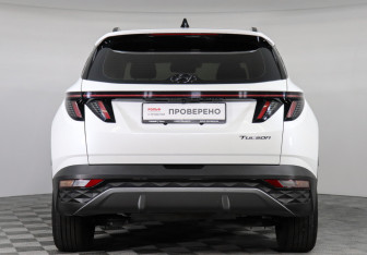 Подержанный автомобиль Hyundai Tucson 2023 года (6 фото)