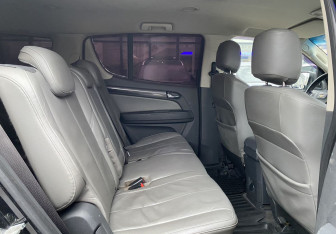 Подержанный автомобиль Chevrolet TrailBlazer 2012 года (22 фото)