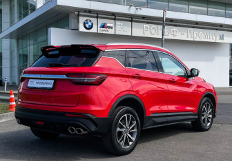 Подержанный автомобиль Geely Coolray 2020 года (5 фото)