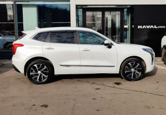 Подержанный автомобиль Haval Jolion 2021 года (4 фото)