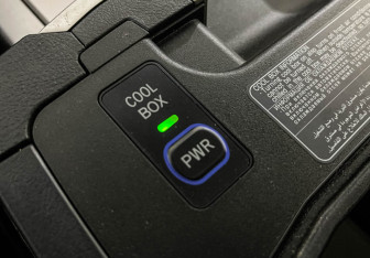 Подержанный автомобиль Toyota Land Cruiser Suv 2017 года (21 фото)