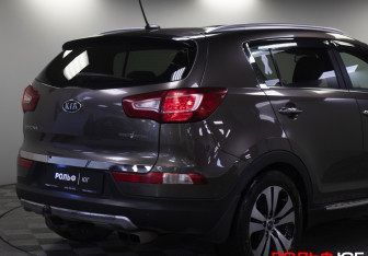 Подержанный автомобиль Kia Sportage 2011 года (21 фото)