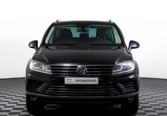 Подержанный автомобиль Volkswagen Touareg 2016 года (2 фото)
