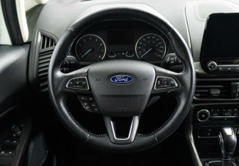 Подержанный автомобиль Ford EcoSport 2020 года (8 фото)