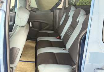 Подержанный автомобиль Citroen Berlingo 2012 года (11 фото)