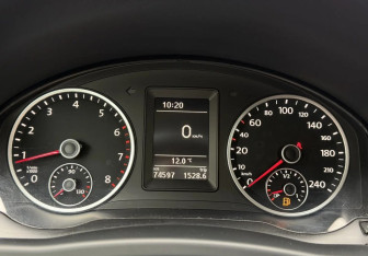Подержанный автомобиль Volkswagen Tiguan 2012 года (12 фото)