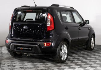 Подержанный автомобиль Kia Soul 2013 года (3 фото)