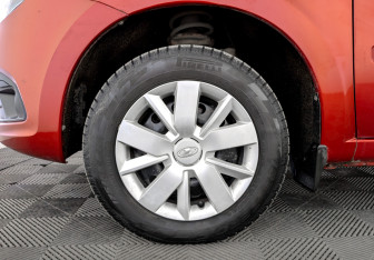 Подержанный автомобиль LADA (ВАЗ) Granta Sedan 2022 года (18 фото)