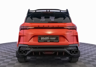 Подержанный автомобиль Geely Coolray 2024 года (6 фото)