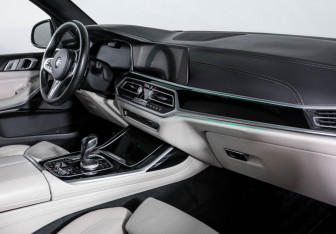 Подержанный автомобиль BMW X7 2019 года (9 фото)