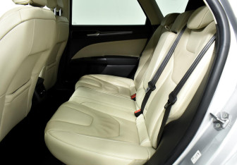 Подержанный автомобиль Ford Mondeo Wagon 2019 года (14 фото)