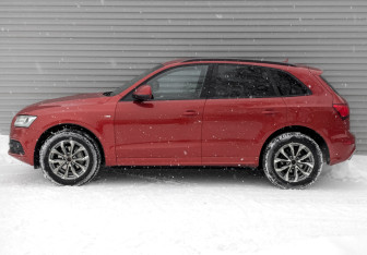 Подержанный автомобиль Audi Q5 2015 года (7 фото)