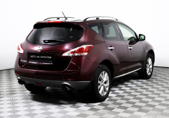 Подержанный автомобиль Nissan Murano Suv 2012 года (5 фото)
