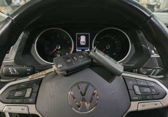 Подержанный автомобиль Volkswagen Tiguan 2021 года (18 фото)