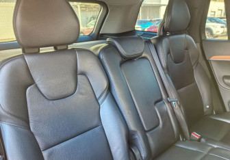 Подержанный автомобиль Volvo XC90 2018 года (13 фото)