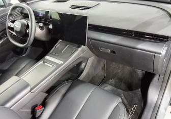 Подержанный автомобиль Omoda C7 2025 года (9 фото)