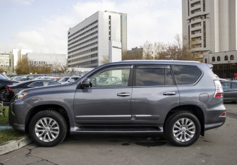 Подержанный автомобиль Lexus GX 2015 года (8 фото)