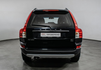 Подержанный автомобиль Volvo XC90 2009 года (6 фото)