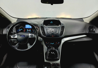 Подержанный автомобиль Ford Kuga 2013 года (11 фото)