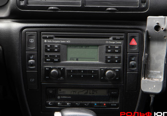Подержанный автомобиль Volkswagen Passat Wagon 2002 года (13 фото)
