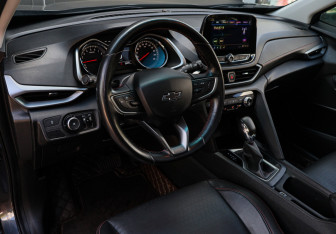 Подержанный автомобиль Chevrolet Orlando 2020 года (14 фото)