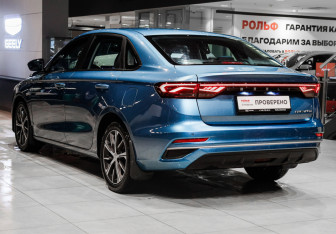 Подержанный автомобиль Geely Emgrand 2023 года (6 фото)